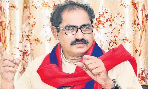 Tammineni eyes Palair win to enter Assembly