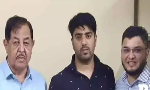 Cases booked against Charminar MLA Mumtaz and his son