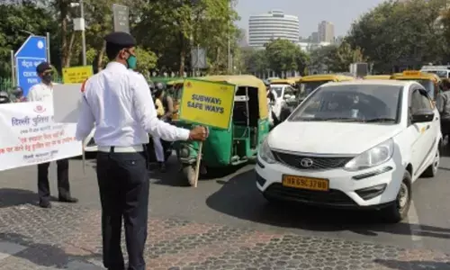 Delhi Police takes action against over 2,200 vehicles amid rising pollution