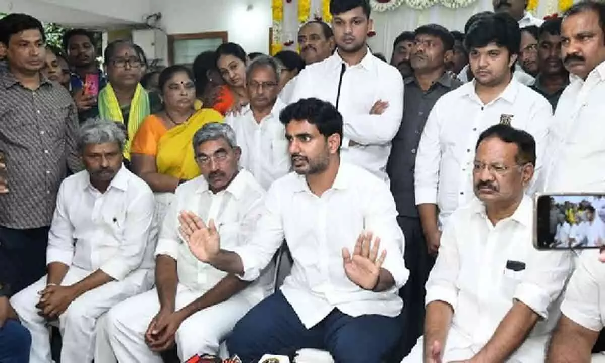 Nara Lokesh along with TDP leaders meet governor, complains on the YSRCP govt.