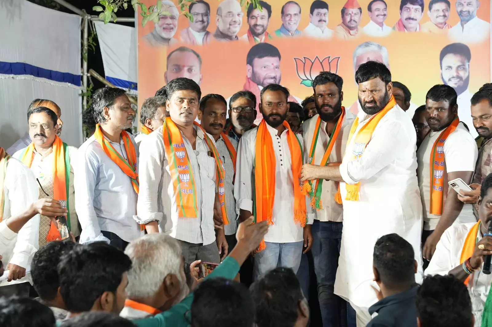 Quthubullapur BJP candidate meets Jana Sena leader, seeks support