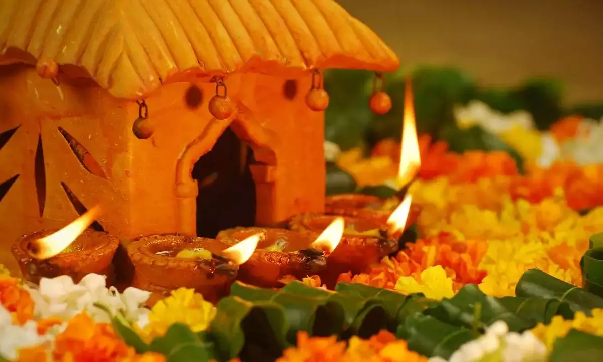 Diwali 2023: Things to get rid of to remove negative energy from the home