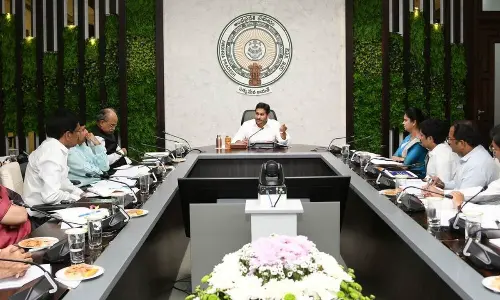 Handhold Aarogya Suraksha patients, CM tells officials