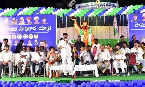 Ministers Dr A Suresh and Merugu Nagarjuna speaking at a public meeting organised as part of Samajika Sadhikara Yatra in Markapuram on Monday