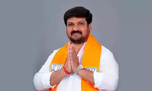 Ajmira Prahlad as Mulugu BJP candidate