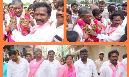 BRS campaigns at Tarnaka, seeks votes for Padma Rao
