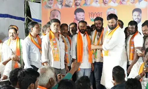 Quthubullapur BJP candidate meets Jana Sena leader, seeks support