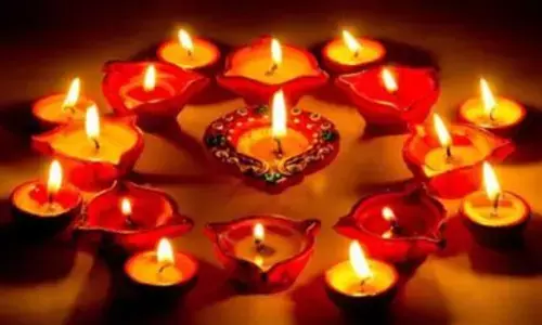 Naraka Chaturdashi 2023: 5 Things to Keep in Mind While Lighting Diya for Lord Yama