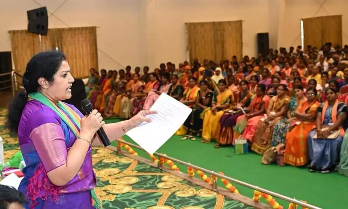 BJP state president Daggubati Purandeswari addressing booth level office-bearers of party in Anantapur on Tuesday