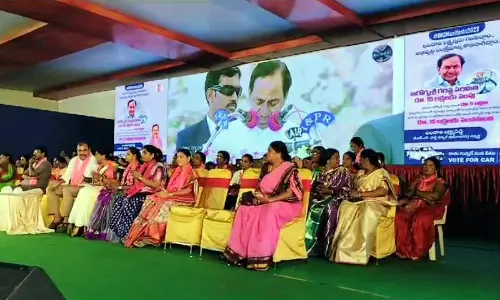 Mahila Atmeeya Sammelanam held at Mallapur, Harish Rao asks to vote wisely