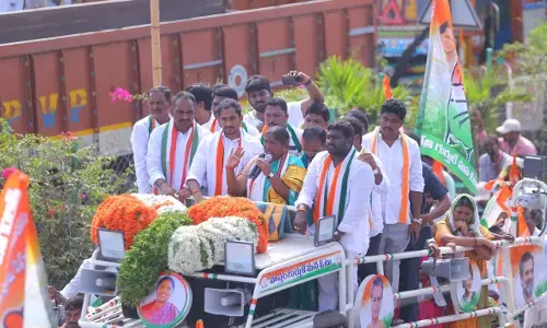 Seethakka files nomination, says Mulugu constituency is her family