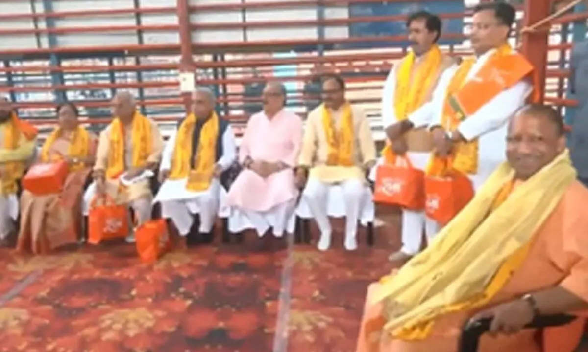 Yogi chairs cabinet meeting in Ayodhya