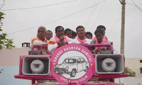 Rangareddy: Anjaiah Yadav seeks votes for welfare, development