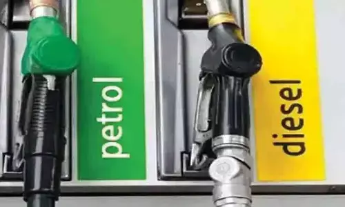 Petrol and diesel prices today stable in Hyderabad, Delhi, Chennai and Mumbai on November 10, 2023