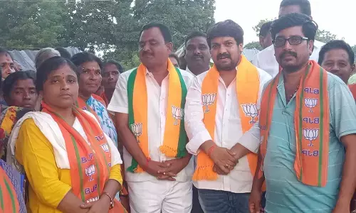 There is no corruption in BJP, says Mulugu BJP candidate Prahlad
