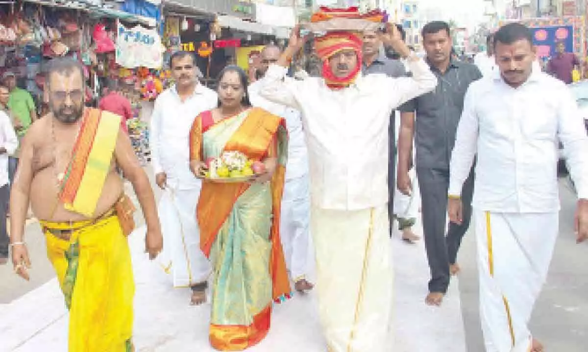 Tirupati: Karthika Brahmotsavam takes off with Dhwajarohanam