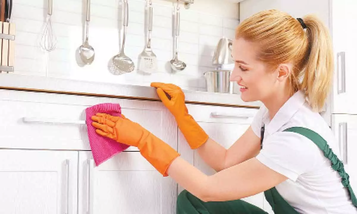 Last minute festive cleaning tips