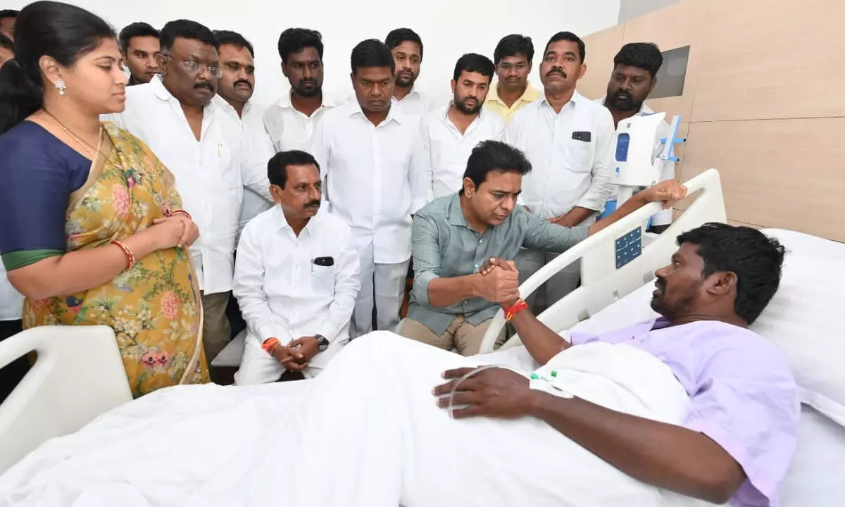 KTR meets Guvvala Balraju, assures party support