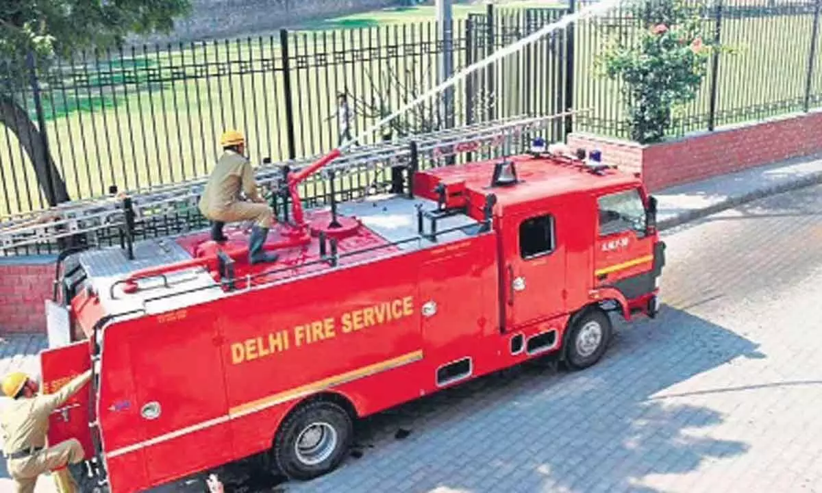Delhi Fire Service records 208 fire-related calls on Diwali
