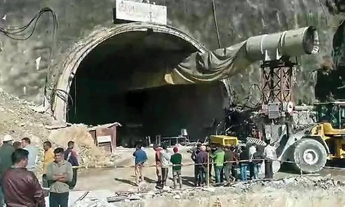 Silkyara Tunnel collapse: Trapped workers to be rescued with almost metre-long steel pi