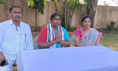 Seethakka flays BRS leaders for smear campaign, says Congress will come to power