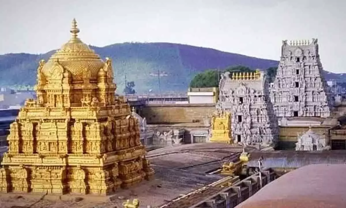 Devotees wait in 24 compartments at Tirumala, to take 12 hours