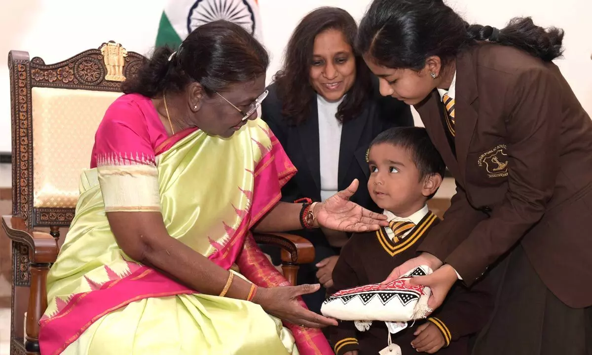 Children are countrys future; everyones duty to safeguard them: President Murmu