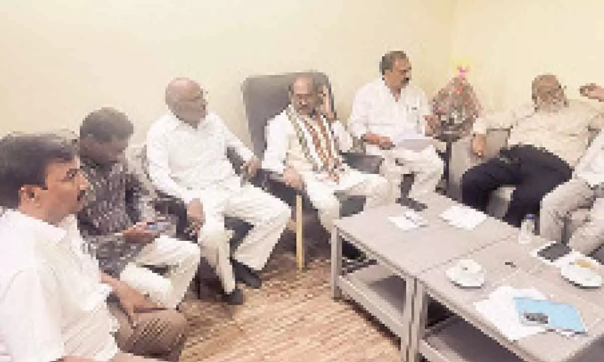 Congress takes to rebel troubleshooting in Telangana