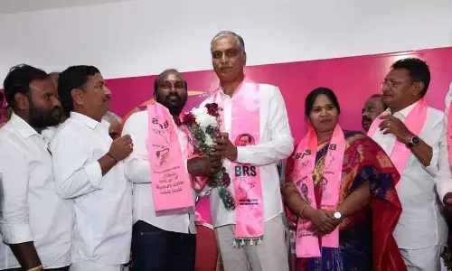 YSRTP leaders jump onto BRS bandwagon