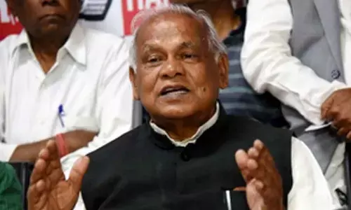 Jitan Ram Manjhi urges Rahul not to meet CM Nitish Kumar today
