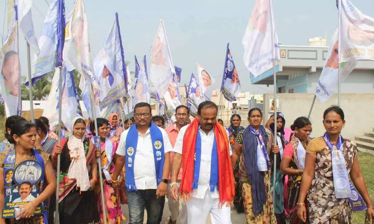 BSP Maheshwaram candidate campaigns in Kandukuru mandal