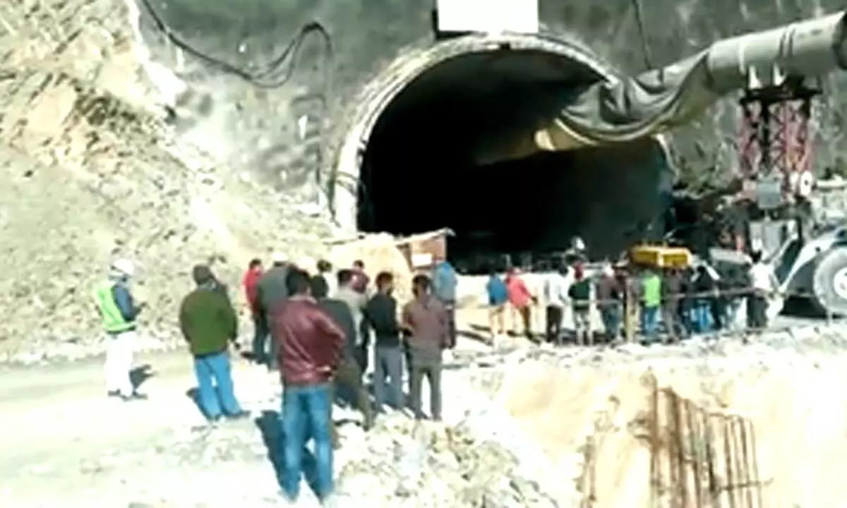 Uttarakhand tunnel collapse: Fresh landslide delays rescue of 40 workers trapped for 80 hrs, new machine on the way