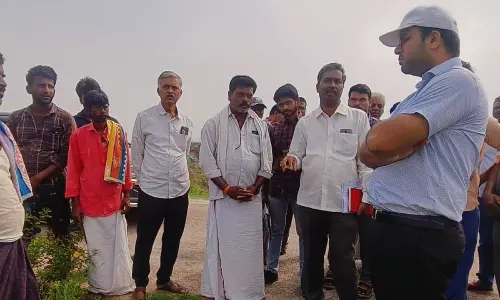 Joint Collector Kethan Garg interacting with farmers at Kuruvalli village in Anantapur district