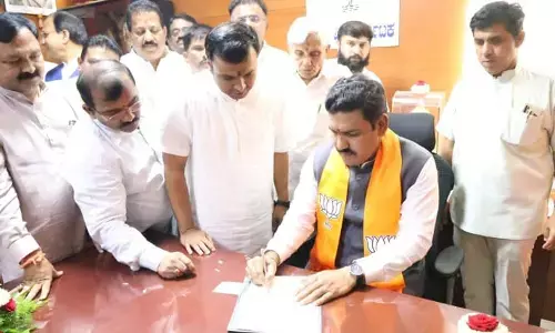 We are all BJP workers, lets work together: Vijayendra