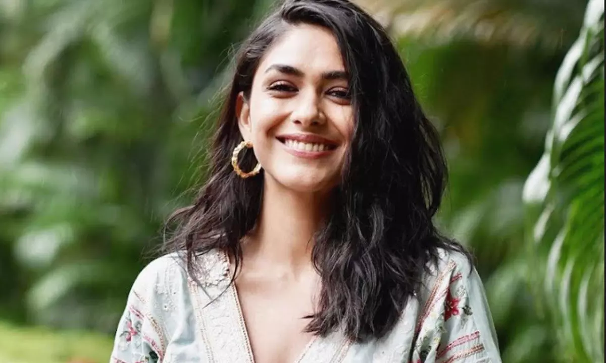 Mrunal Thakur reveals the first film she watched with her father