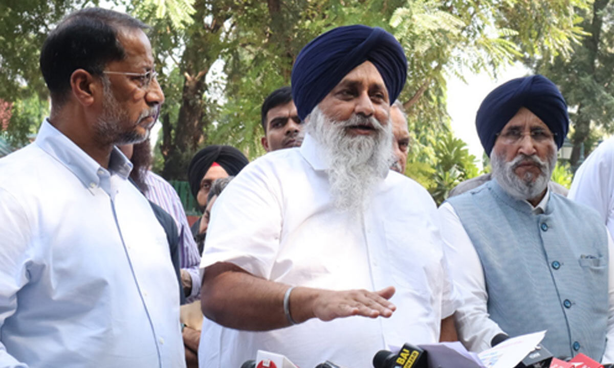 Sukhbir Badal sends legal notice to Punjab CM