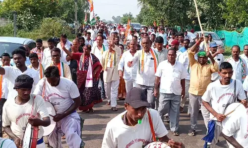 Don’t be fooled again by BRS leaders’ lies: Seethakka