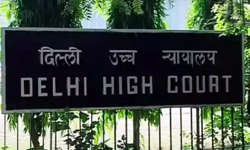 Delhi High Court orders MCD to take over two public parks