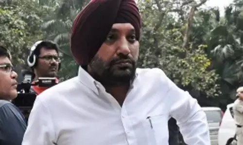 Chhath Puja: Delhi Congress slams AAP govt in Delhi over pollution, dirty Yamuna