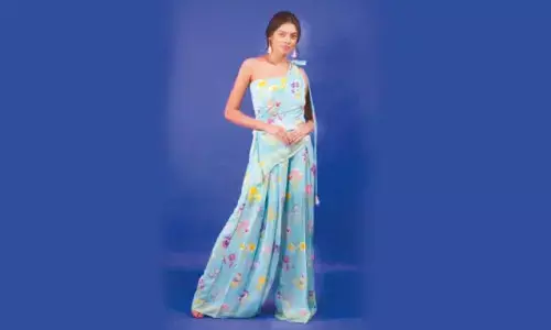 Let’s Play with around Neck Lines