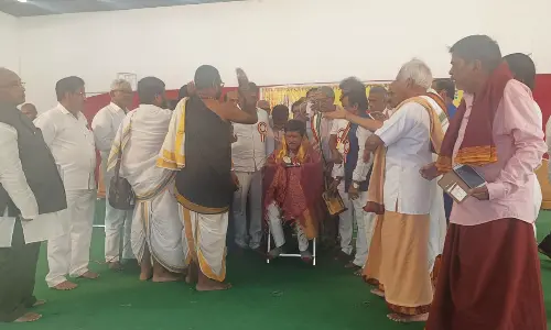 Madhavaram Krishna Rao meets Brahmin association at NKNR gardens