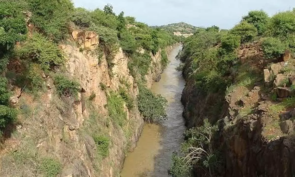 Water flow in HLC canal from Tungabhadra dam in Karnataka