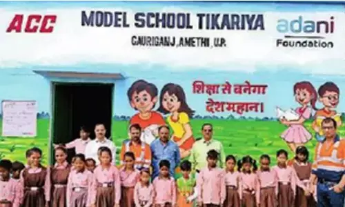 Adani Foundation undertakes Bala wall painting in 10 Amethi schools