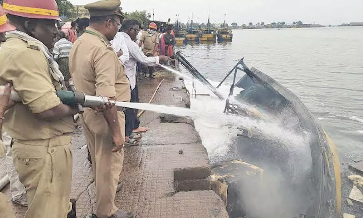 Visakhapatnam: Political leaders console shocked boat owners