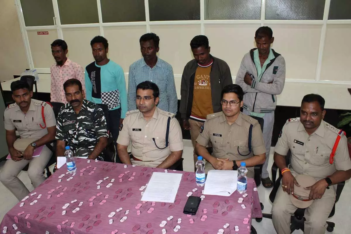 2 Maoists and 3 Militia members surrendered