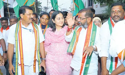 KCR betrayed people of Warangal: Naini