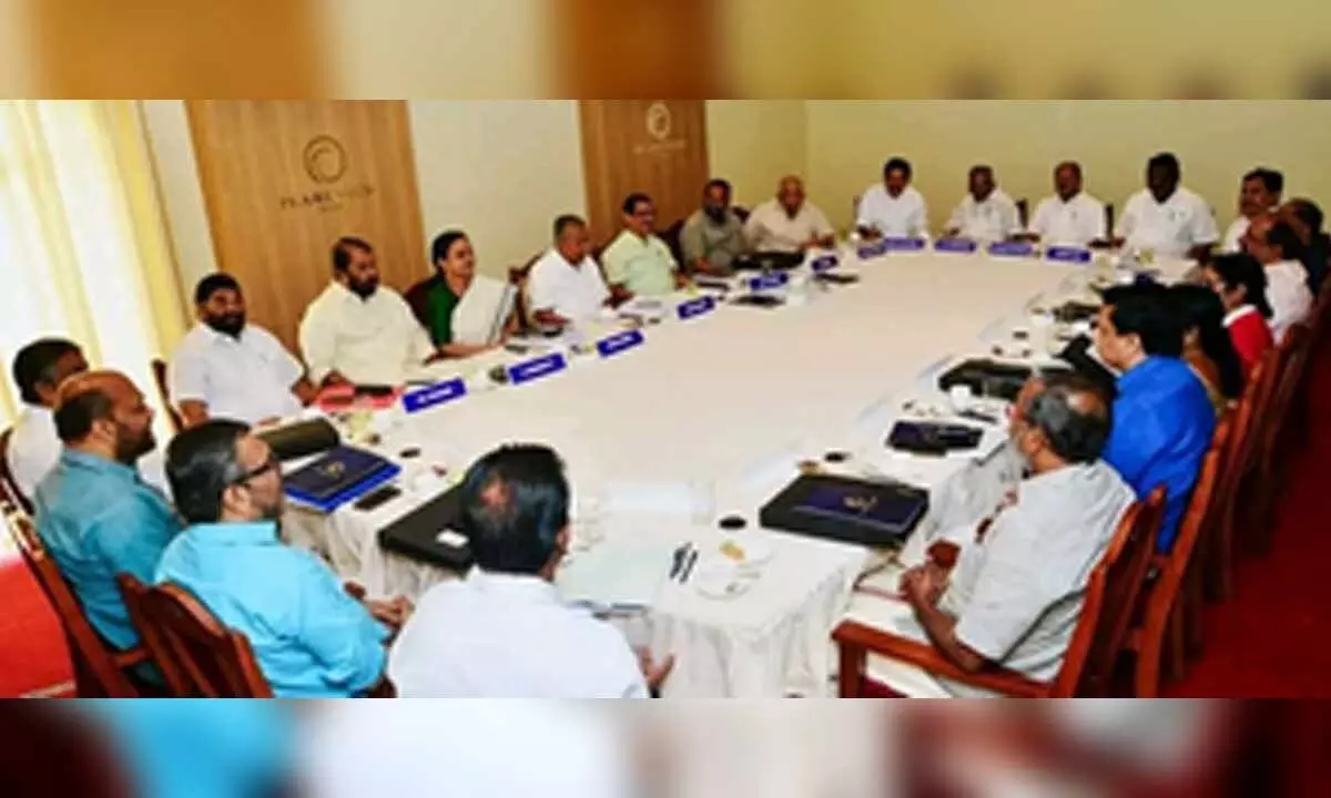 Kerala Cabinet meets at a bar in a private hotel