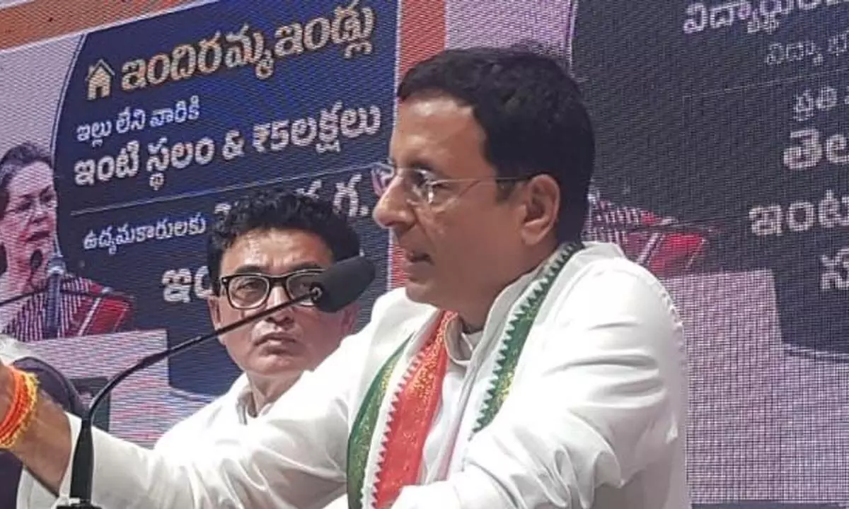 KCR took jobless youth for a ride, says Surjewala