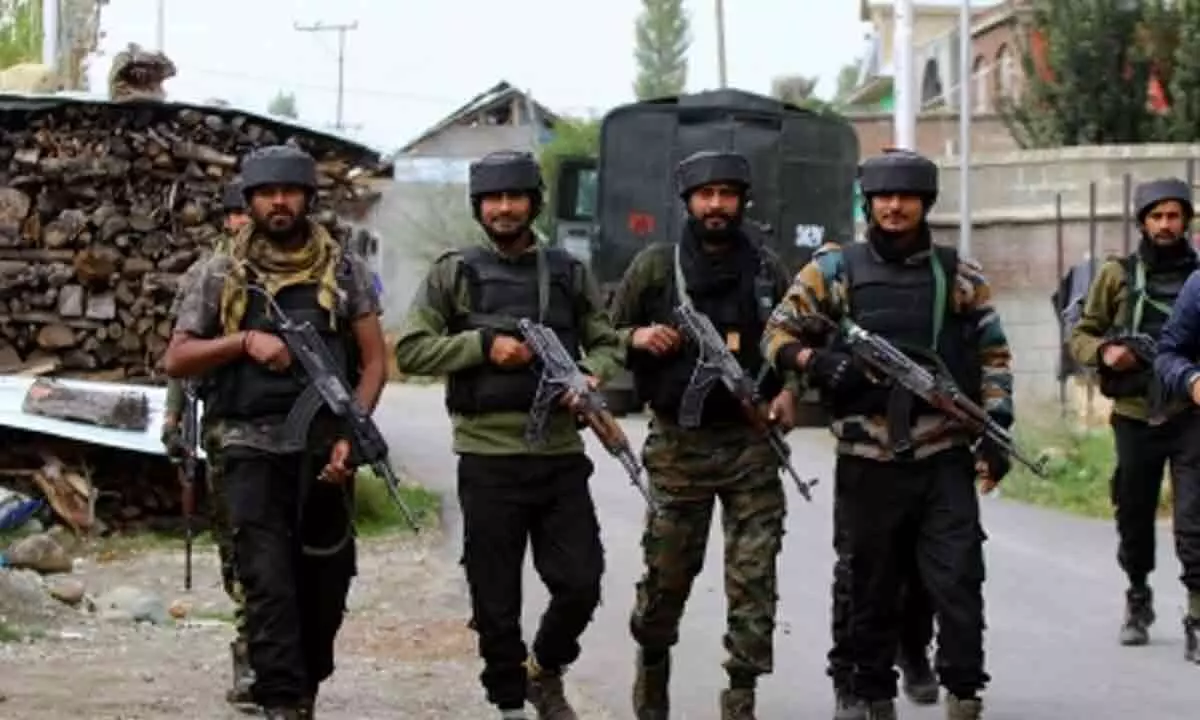 Rajouri encounter: Soldier, terrorist killed; toll rises to 7 (Lead)