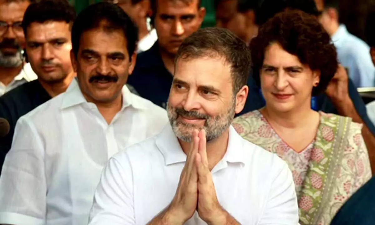 Election Commission show cause notice to Congress leader Rahul Gandhi for his remarks on PM Modi